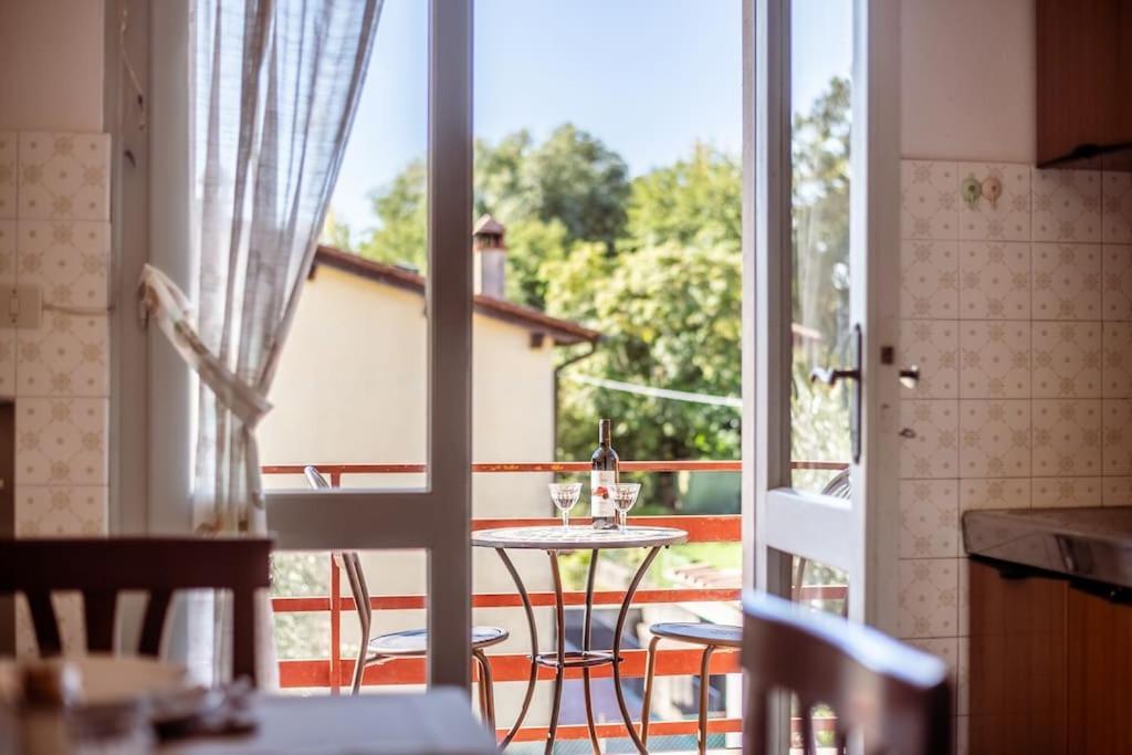 Appartamento Poggio Del Sole Lucca Eksteriør bilde